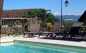 Le Clos Bo-M